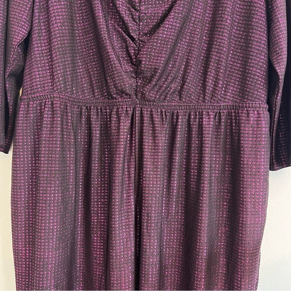 LANE BRYANT SHIMMER PURPLE 3/4 SLEEVE FRONT RUCHED V-NECK JUMPSUIT SZ 18/20 - Picture 7 of 12